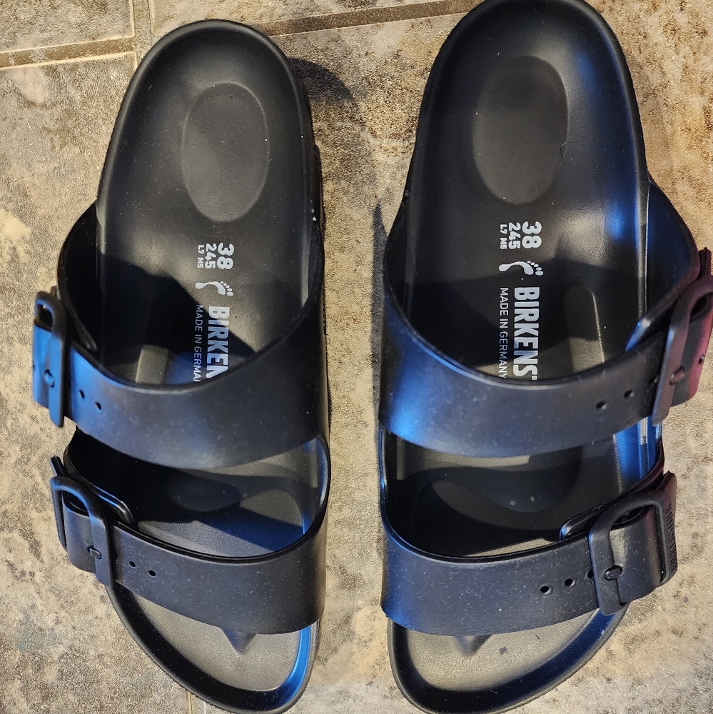Black Women's Birkenstock Sandals - Size 38